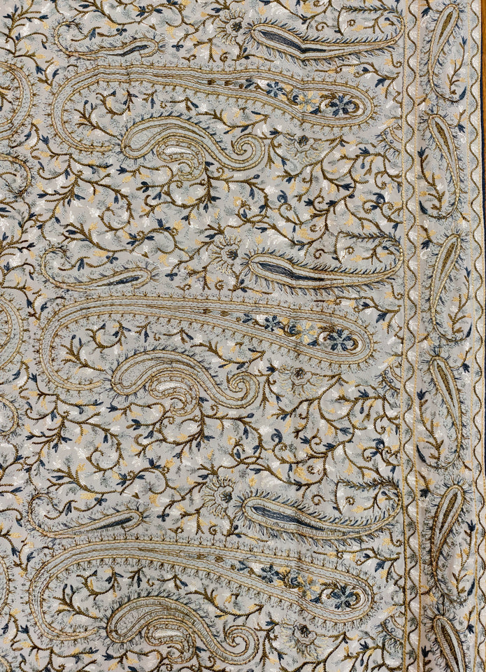 Kashmiri-Inspired Beige Dupatta with Intricate Paisley Embroidery