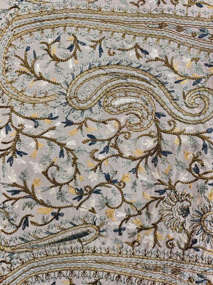 Kashmiri-Inspired Beige Dupatta with Intricate Paisley Embroidery