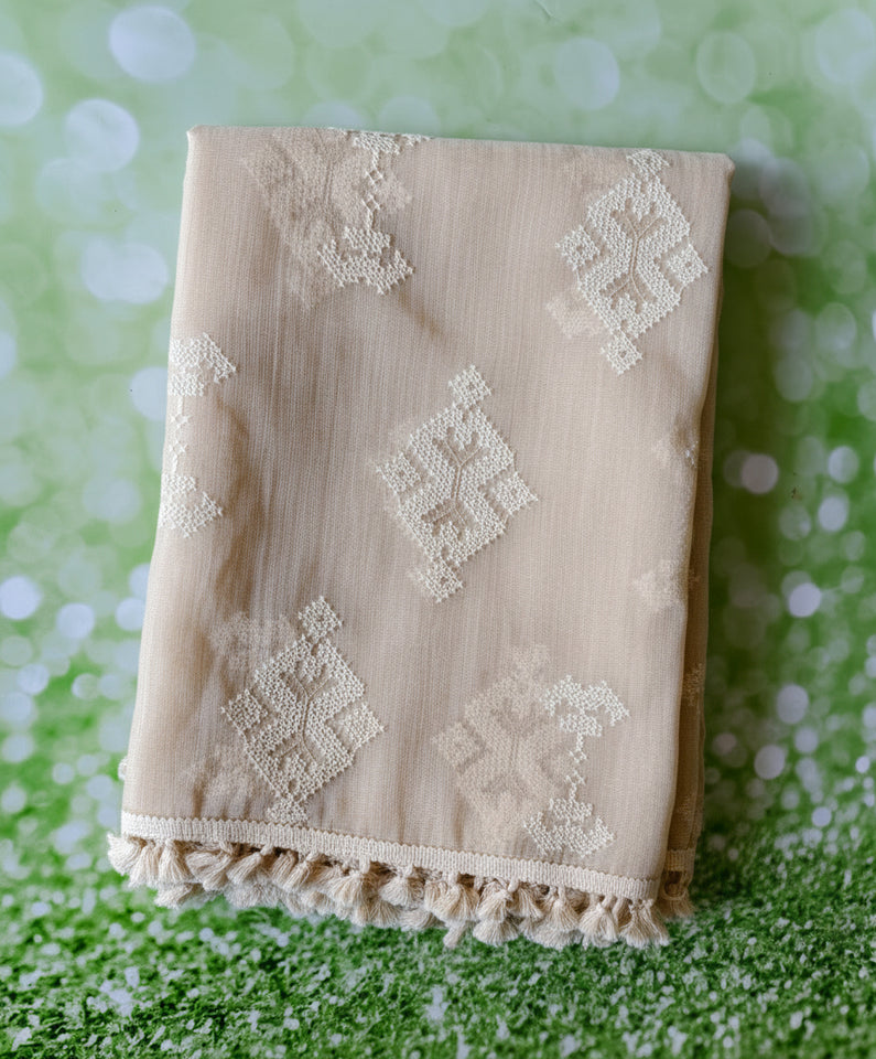 Soft Beige Geometric Pattern Dupatta with Cotton Thread Work
